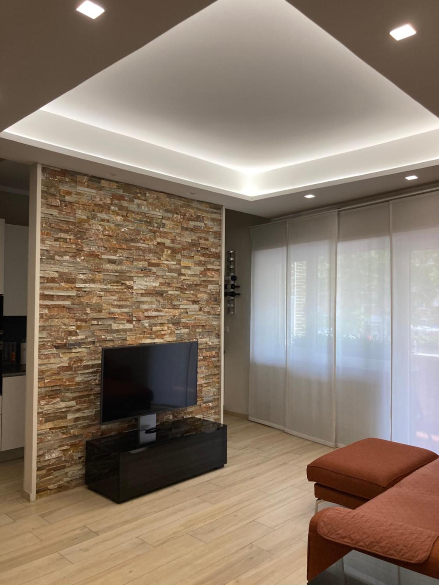 Cami Luxury Flat Rom